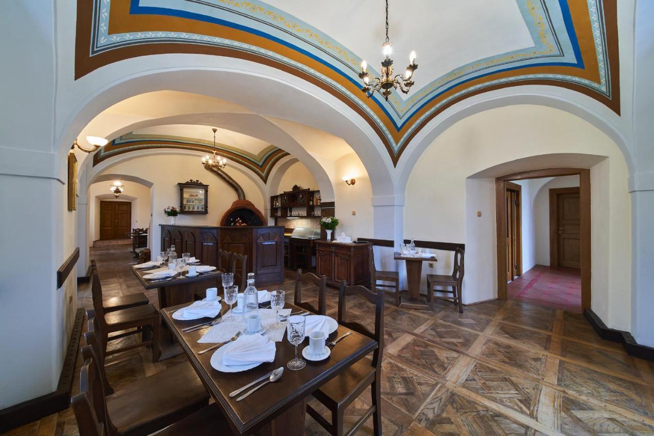 Penzion Zámek Lešany Netvořice Exterior foto