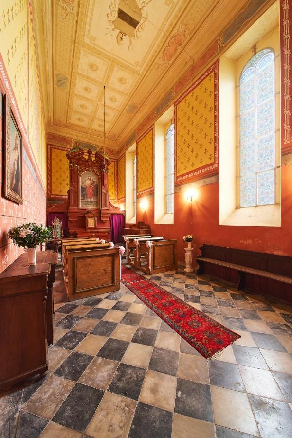 Penzion Zámek Lešany Netvořice Exterior foto