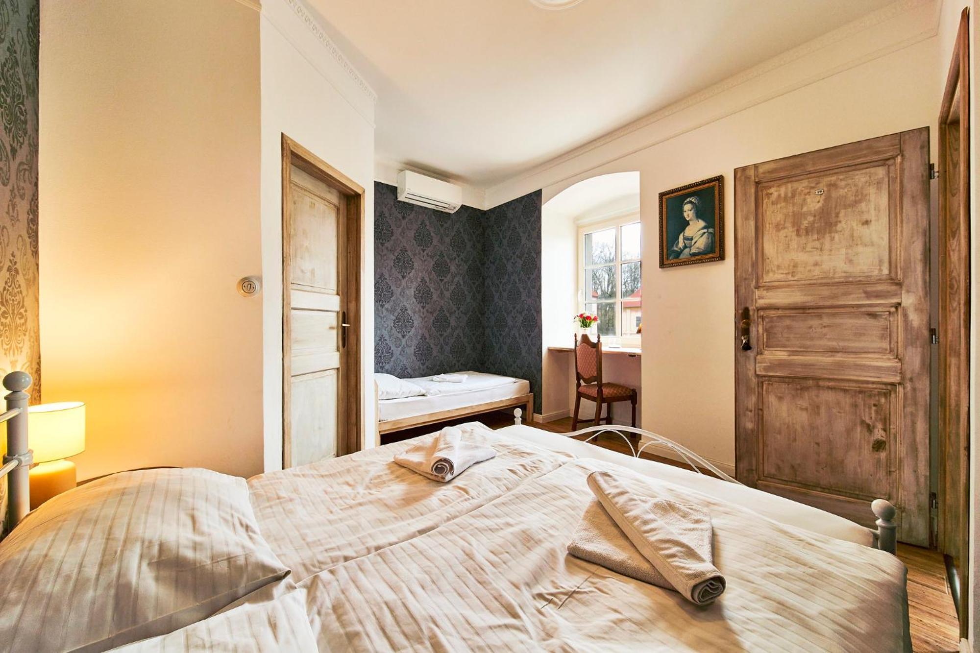 Penzion Zámek Lešany Netvořice Habitación foto